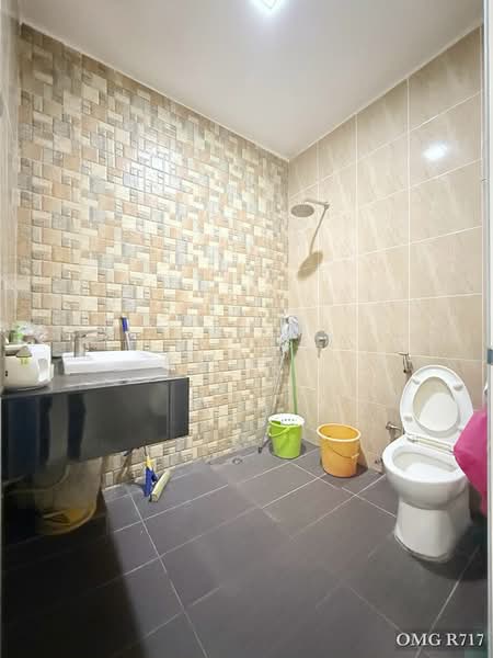 Link Bungalow for Sale in Setia Alam (Selangor) - Ryan . - Bathroom - PropertyGuru.com.my