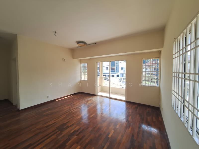 Rumah Teres 2.5 Tingkat untuk Dijual di Bandar Puteri Puchong (Puchong) - Shanice Low - Living Room - PropertyGuru.com.my