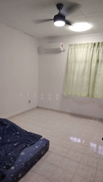 Taman Mutiara Rini untuk Untuk Disewa - RM 2,000 /bulan, Mac 2026 - Bedroom - PropertyGuru.com.my