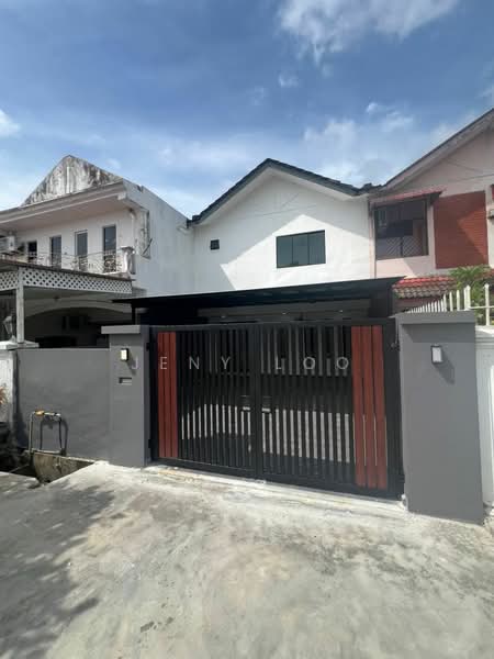 2-storey Terraced House for Sale in Taman Sri Skudai (Skudai) - Jeny Loo - Exterior - PropertyGuru.com.my