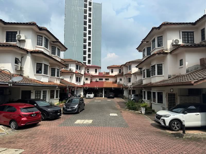 Townhouse for Sale in Bandar Pinggiran Subang (Shah Alam) - Leon Lim - Exterior - PropertyGuru.com.my
