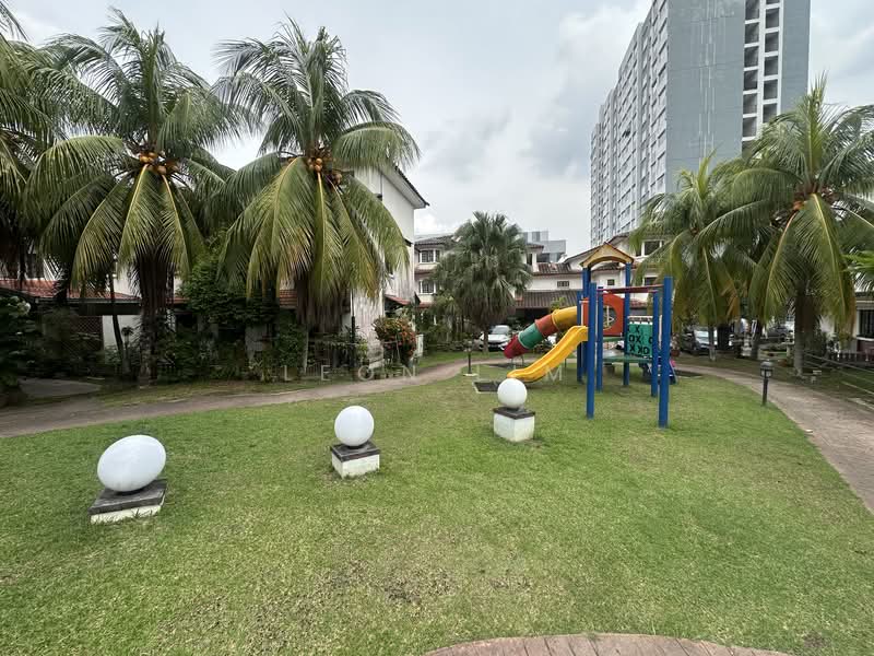 Townhouse for Sale in Bandar Pinggiran Subang (Shah Alam) - Leon Lim - Exterior - PropertyGuru.com.my