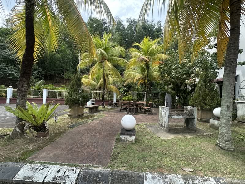 Townhouse for Sale in Bandar Pinggiran Subang (Shah Alam) - Leon Lim - Exterior - PropertyGuru.com.my