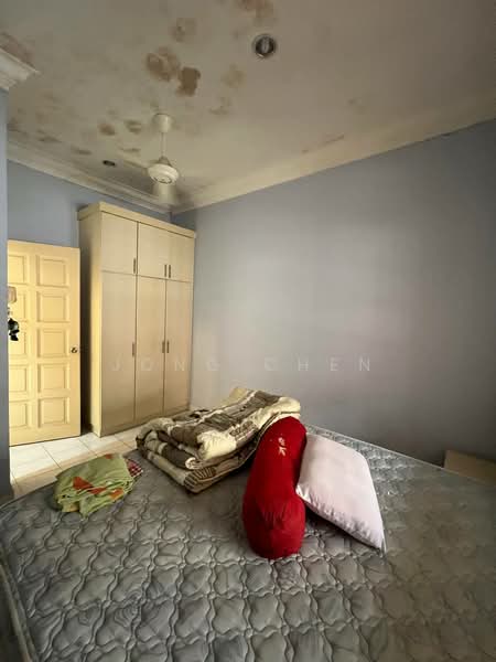 2-storey Terraced House for Rent in Taman Pelangi Indah (Ulu Tiram) - Jong Chen - Bedroom - PropertyGuru.com.my