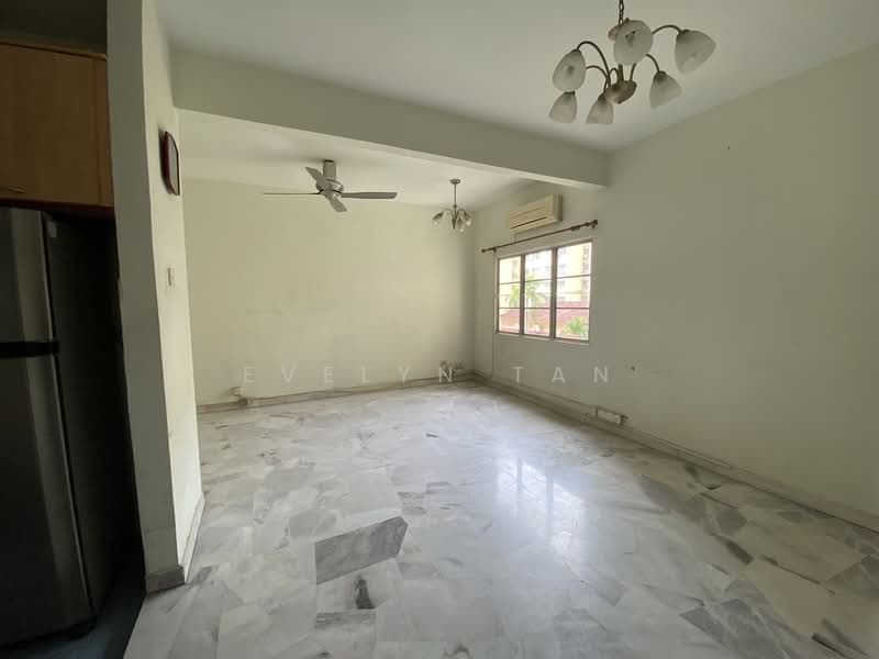 Starville untuk Untuk Disewa - RM 1,700 /bulan, Mac 2026 - Living Room - PropertyGuru.com.my