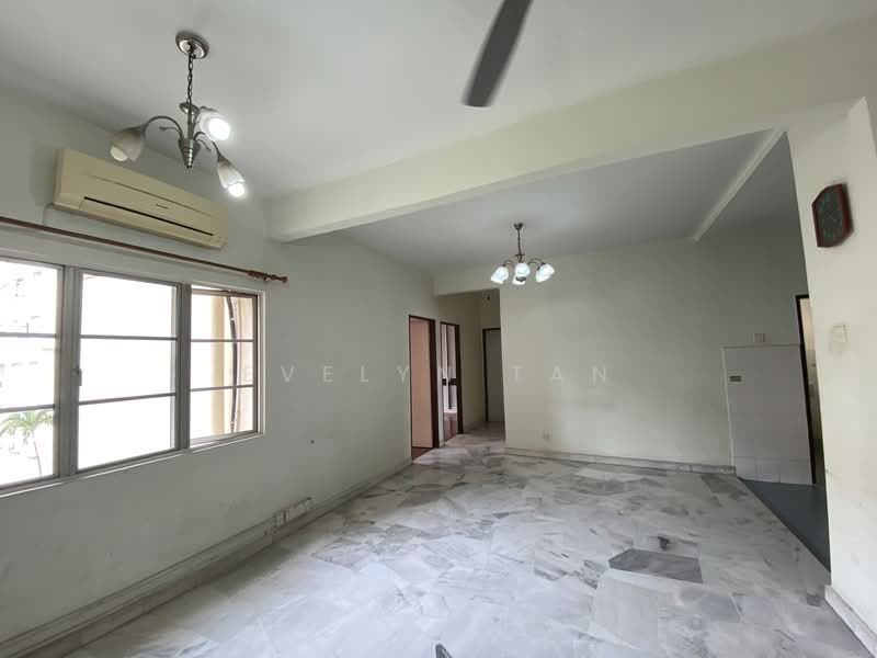 Starville untuk Untuk Disewa - RM 1,700 /bulan, Mac 2026 - Living Room - PropertyGuru.com.my