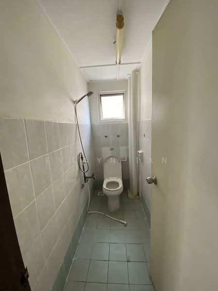 Starville untuk Untuk Disewa - RM 1,700 /bulan, Mac 2026 - Bathroom - PropertyGuru.com.my
