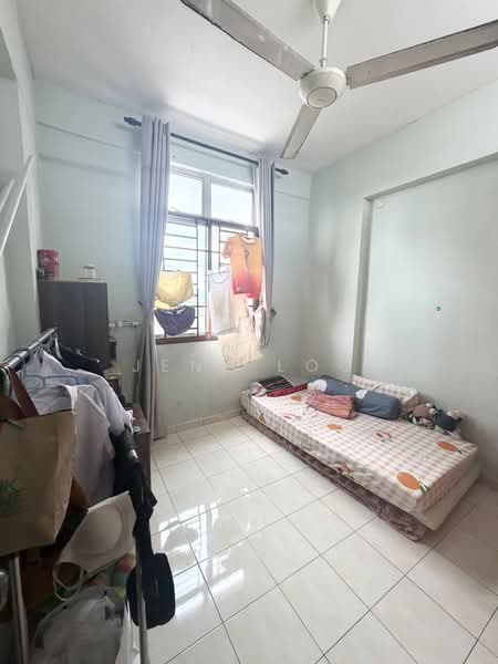 Indah Court Apartment untuk Untuk Dijual - RM 358,000, Mac 2026 - Bedroom - PropertyGuru.com.my