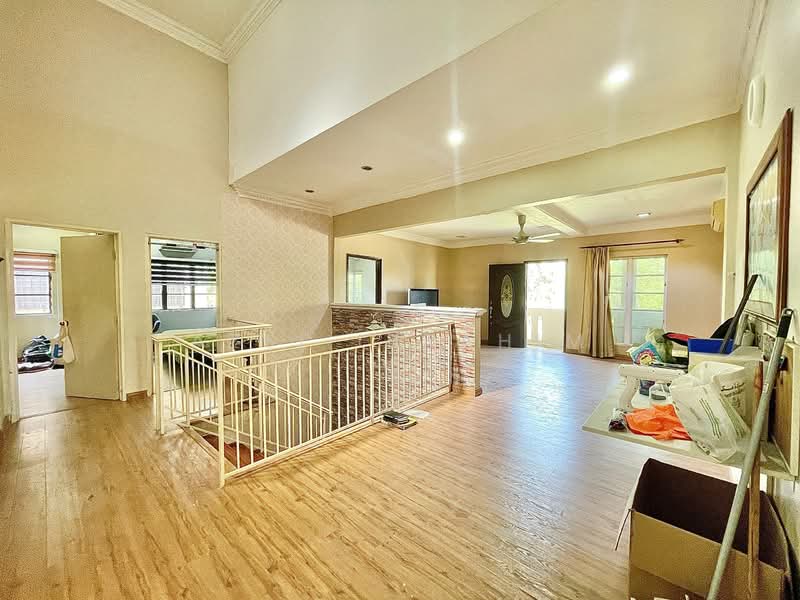 Bandar Nusaputra untuk Untuk Dijual - RM 950,000, Mac 2026 - Living Room - PropertyGuru.com.my