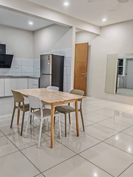 Condominium for Sale at Palm Garden - Roy Kuak - Kitchen - PropertyGuru.com.my