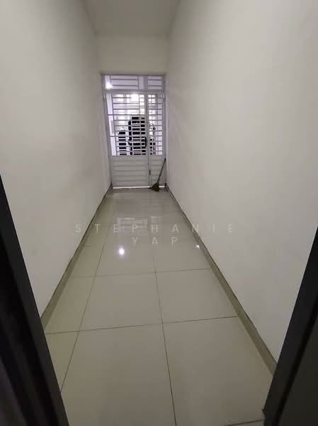 Service Residence for Rent at D'carlton (Residensi Seri Mega) - Stephanie Yap - Corridor - PropertyGuru.com.my