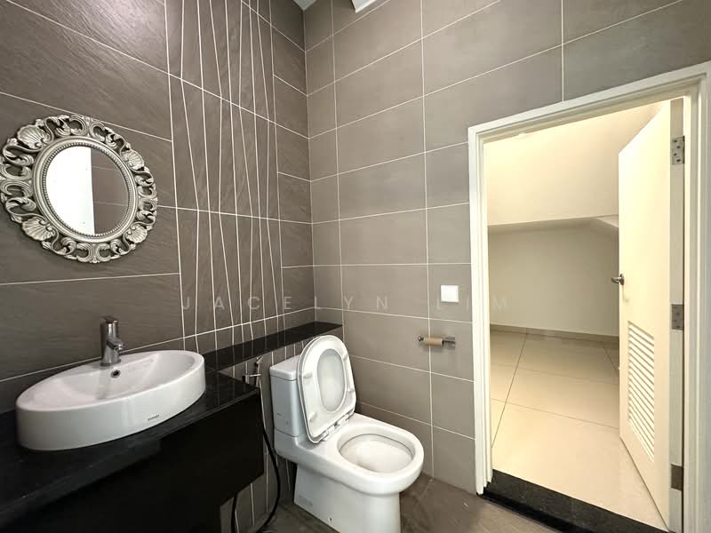 The Sandringham 42'x80' @ Eco Botanic untuk Untuk Disewa - RM 10,000 /bulan, Mac 2026 - Bathroom - PropertyGuru.com.my