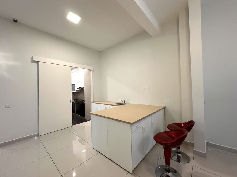 The Sandringham 42'x80' @ Eco Botanic untuk Untuk Disewa - RM 10,000 /bulan, Mac 2026 - Kitchen - PropertyGuru.com.my