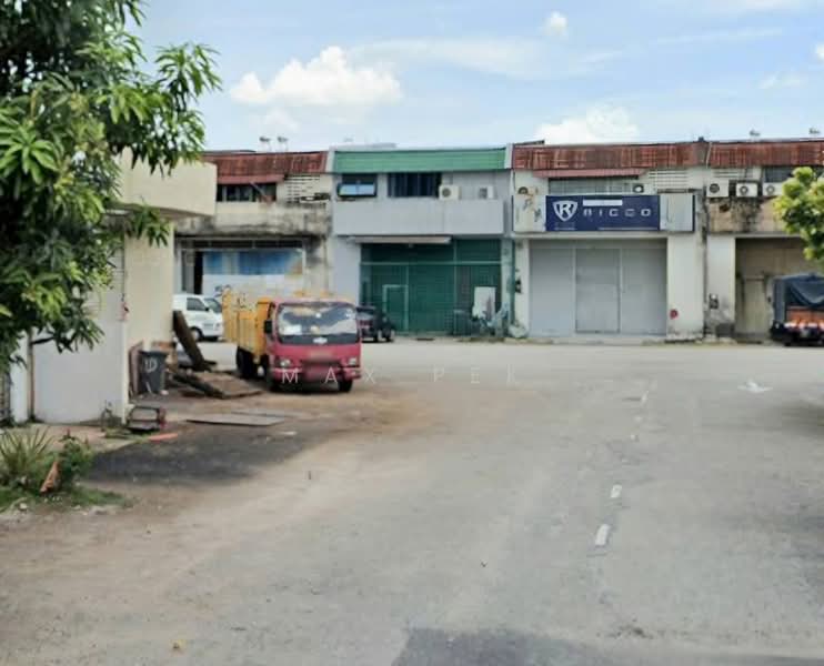 Puchong Utama Cornet 2sty Link Factory untuk Untuk Disewa - RM 9,900 /bulan, Mac 2026 - Exterior - PropertyGuru.com.my