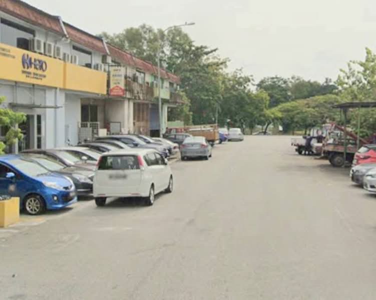 Puchong Utama Cornet 2sty Link Factory untuk Untuk Disewa - RM 9,900 /bulan, Mac 2026 - Exterior - PropertyGuru.com.my