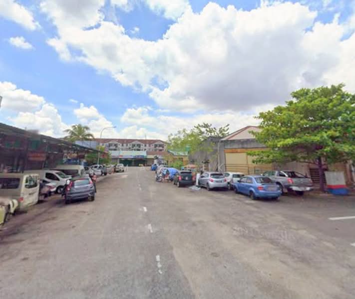 Puchong Utama Cornet 2sty Link Factory untuk Untuk Disewa - RM 9,900 /bulan, Mac 2026 - Exterior - PropertyGuru.com.my
