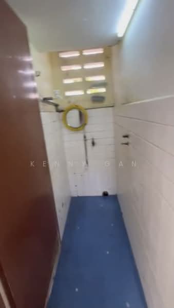 United Garden (Taman Lee Yan Lian) untuk Untuk Disewa - RM 1,400 /bulan, Mac 2026 - Bathroom - PropertyGuru.com.my