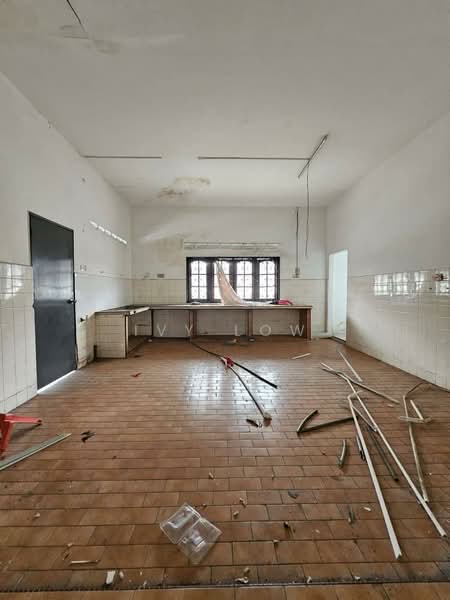 Commercial Bungalow for Rent in Taman Kebun Teh (Johor Bahru) - Ivy Low - Interior - PropertyGuru.com.my