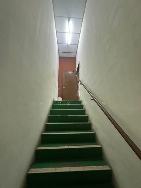 Shop for Sale in Taman Bintang Utama (Senai) - Tracy Ong - Corridor - PropertyGuru.com.my