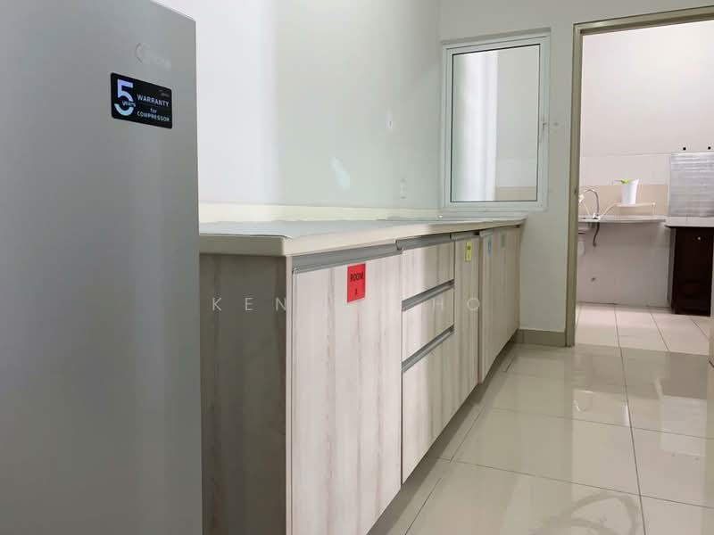 Pacific Place untuk Untuk Disewa - RM 700 /bulan, Mac 2026 - Kitchen - PropertyGuru.com.my
