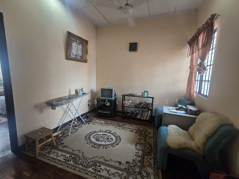 Rumah Teres 2 Tingkat untuk Dijual di Subang Jaya (Selangor) - JeffSally Lee - Living Room - PropertyGuru.com.my