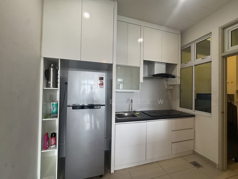 Service Residence for Sale at THE SENAI GARDEN (PANGSAPURI IMPIAN SENAI) - Albee Liew - Kitchen - PropertyGuru.com.my