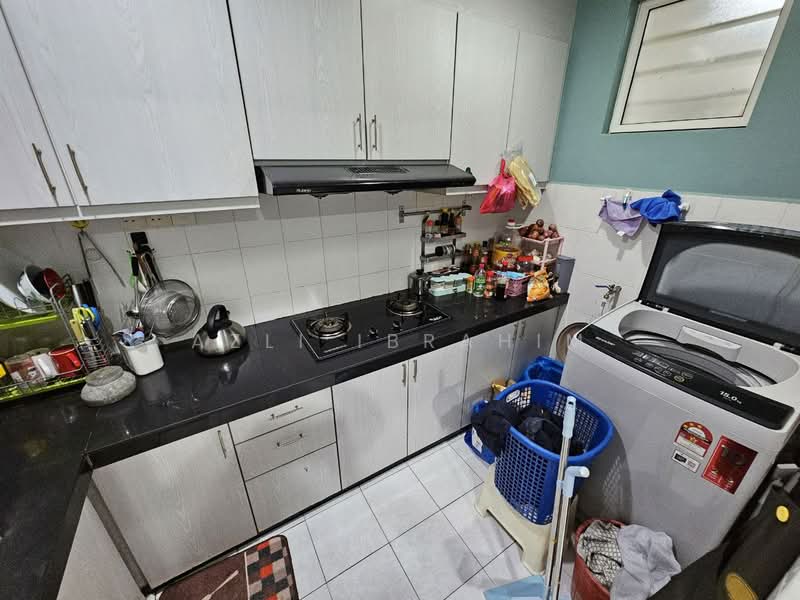 Condominium for Sale at Monte Bayu - Azli Ibrahim - Kitchen - PropertyGuru.com.my