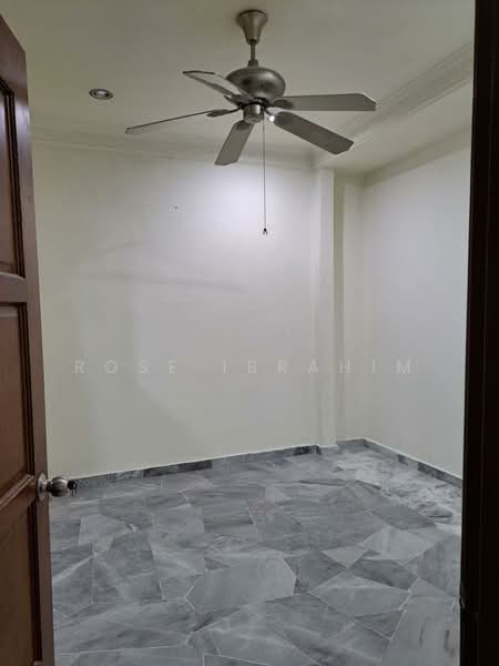 2-storey Terraced House for Sale in Bandar Kinrara (Selangor) - Rose Ibrahim - Interior - PropertyGuru.com.my