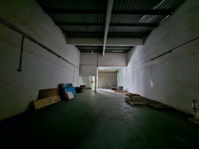 Kepong TAGO 1.5Storey Factory For Rent KIP Bandar Sri Damansara untuk Untuk Disewa - RM 6,000 /bulan, Mac 2026 - PropertyGuru.com.my