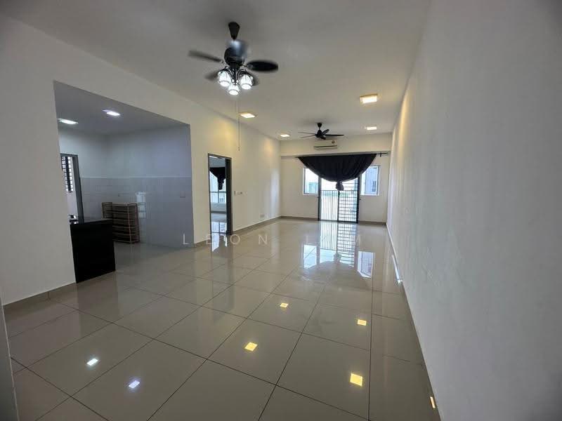 Kondominium untuk Dijual di The Wharf Residence - Leon Lim - Living Room - PropertyGuru.com.my