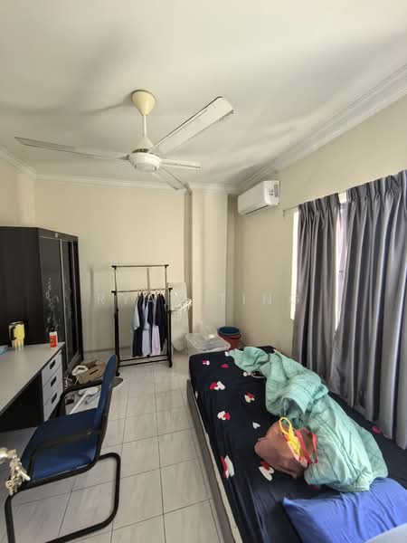 For Rent - Vista Komanwel C