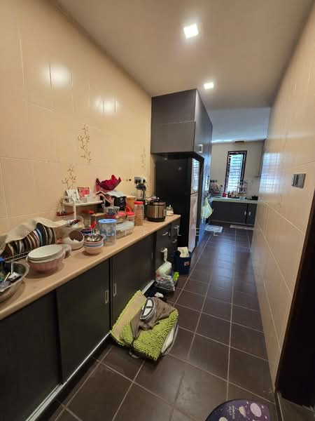 Cluster House for Sale in Austin Heights (Tebrau) - Jeff Lee - Kitchen - PropertyGuru.com.my