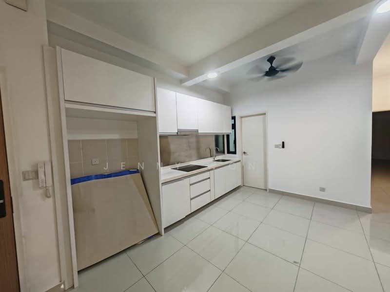 Meridin Suites @ The Meridin untuk Untuk Disewa - RM 2,200 /bulan, Mac 2026 - Kitchen - PropertyGuru.com.my