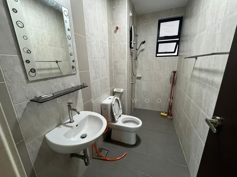 Service Residence for Rent at Sky Breeze Service Apartment - Darren Woon - Bathroom - PropertyGuru.com.my