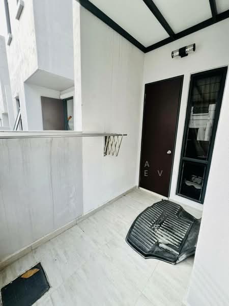 Kajang East untuk Untuk Dijual - RM 850,000, Mac 2026 - Balcony - PropertyGuru.com.my