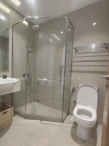 Condominium for Sale at Brunsfield EmbassyView - LIM KHENG BOON - Bathroom - PropertyGuru.com.my