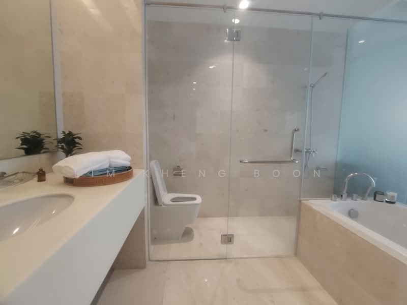 Condominium for Sale at Brunsfield EmbassyView - LIM KHENG BOON - Bathroom - PropertyGuru.com.my