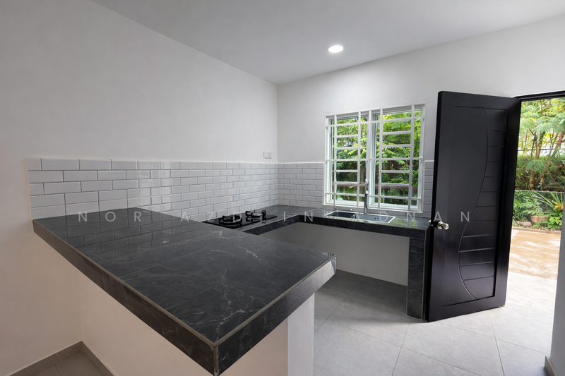 2-storey Terraced House for Sale in Taman Kantan Permai (Kajang) - Nor Azdlin Adnan - Kitchen - PropertyGuru.com.my