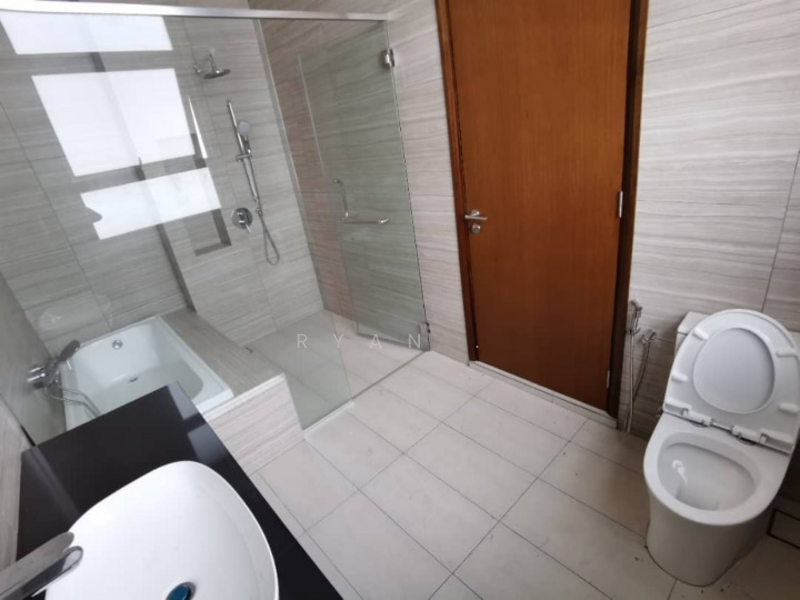 Rumah Banglo untuk Dijual di Setia Alam (Selangor) - Ryan . - Bathroom - PropertyGuru.com.my