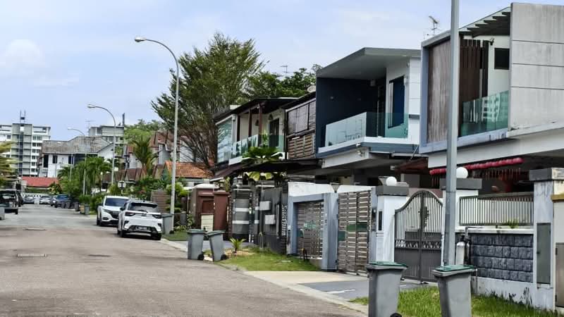 Taman Mount Austin untuk Untuk Dijual - RM 1,350,000, Mac 2026 - Exterior - PropertyGuru.com.my