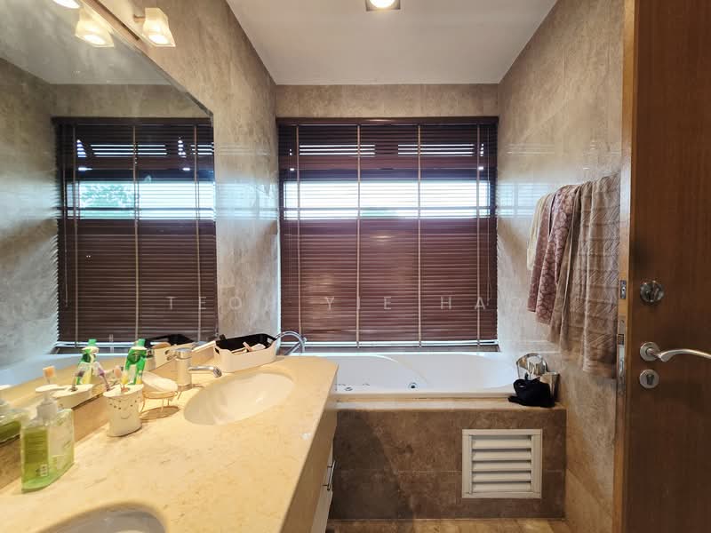 Semi-Detached House for Sale in Bukit Tunku (Kenny Hills) (Kuala Lumpur) - Teoh Yie Hao - Bathroom - PropertyGuru.com.my