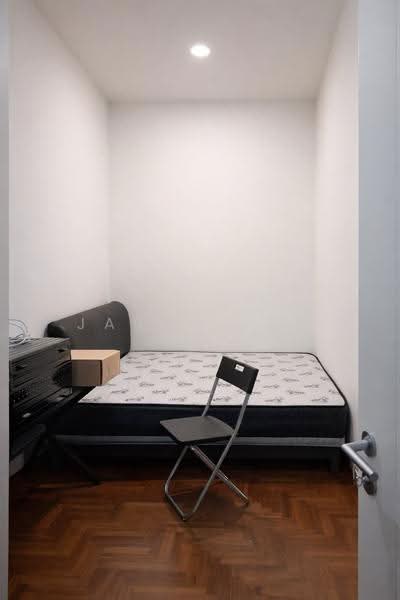 Kediaman Servis untuk Disewa di Residency V - Jason Lee - Bedroom - PropertyGuru.com.my