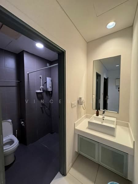 Mercu Summer Suites untuk Untuk Disewa - RM 2,300 /bulan, Mac 2026 - Bathroom - PropertyGuru.com.my