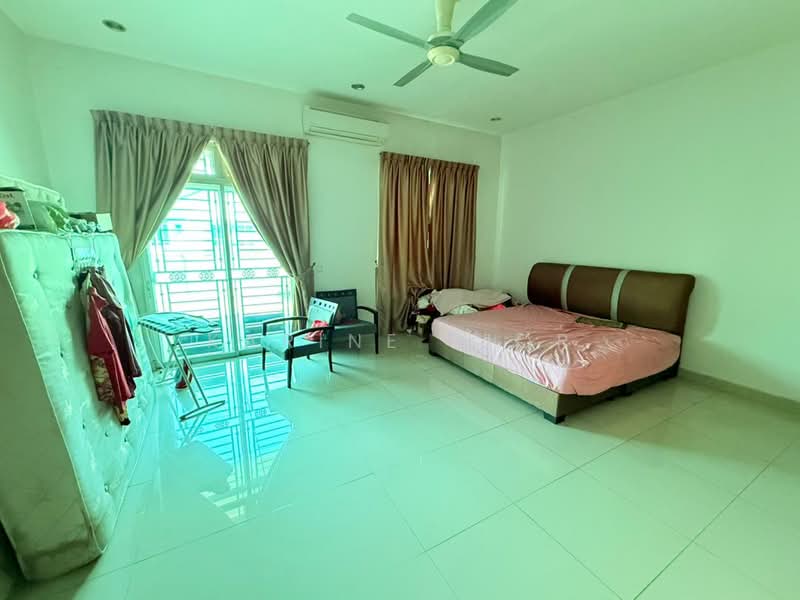 Semi-Detached House for Sale in Taman Nusa Bestari (Iskandar Puteri (Nusajaya)) - Karine Sior - Bedroom - PropertyGuru.com.my