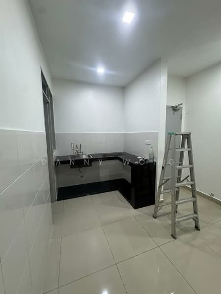 Legendview untuk Untuk Disewa - RM 1,300 /bulan, Mac 2026 - Kitchen - PropertyGuru.com.my