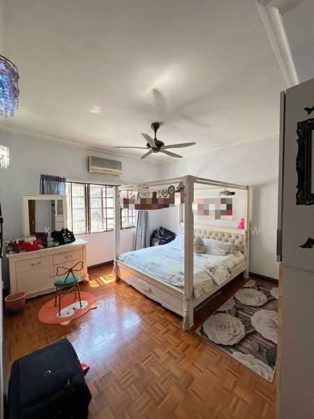 Semi-Detached House for Sale in Jalan Ipoh (Kuala Lumpur) - Kim Meng Lew - Bedroom - PropertyGuru.com.my