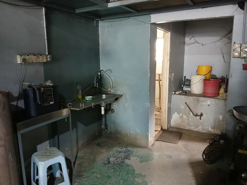 Factory for Rent in Shah Alam (Selangor) - Cherry Tan - Interior - PropertyGuru.com.my