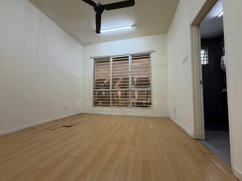 2-storey Terraced House for Sale in Bandar Country Homes (Rawang) - Jack Cheng - Interior - PropertyGuru.com.my