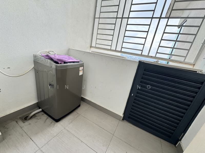 The Raffles Suites untuk Untuk Disewa - RM 1,900 /bulan, Mac 2026 - Balcony - PropertyGuru.com.my