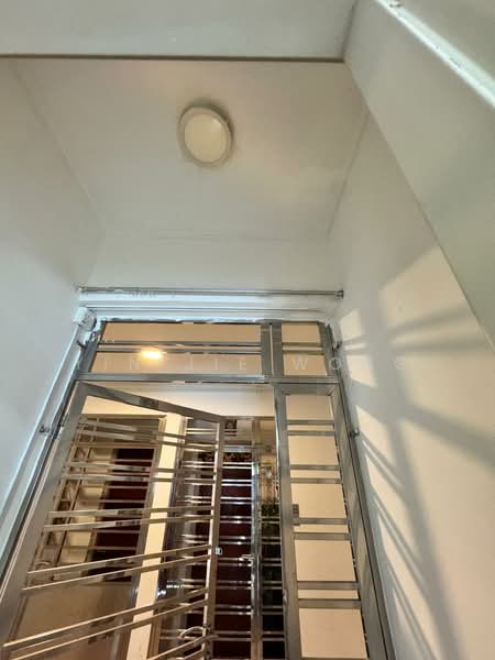 The Raffles Suites untuk Untuk Disewa - RM 1,900 /bulan, Mac 2026 - Entrance - PropertyGuru.com.my